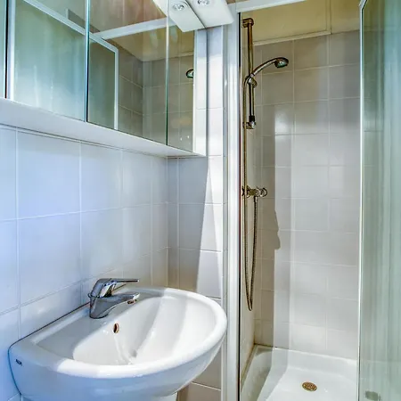 Dom wakacyjny Awesome In *